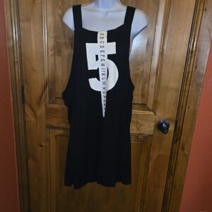 Black Sleeveless Dress